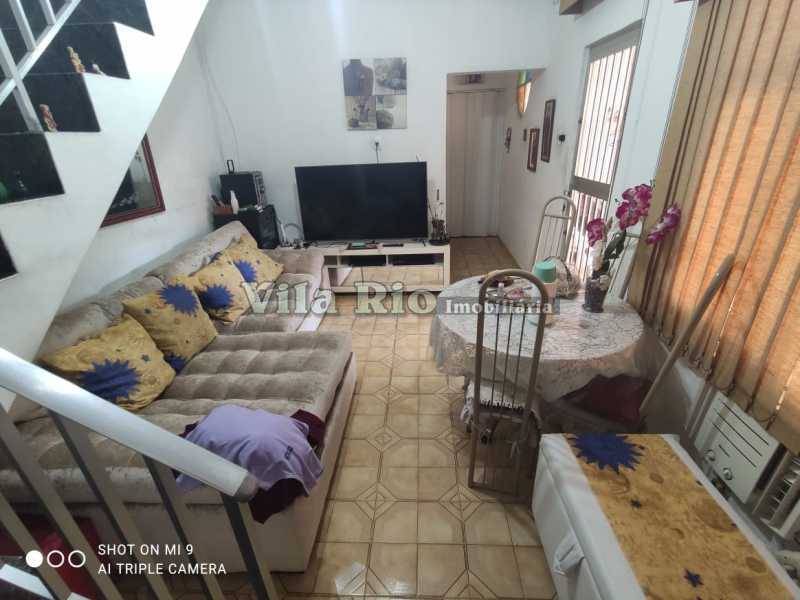 Conheça 2 Sala 3. do imóvel - Excelente casa tríplex com 04 quartos. - VCA40090 - 9 2 Sala 3. - 9