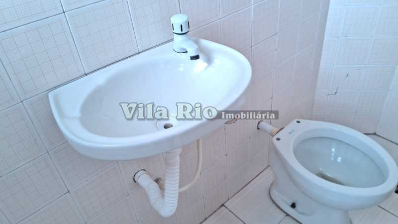 10.1 Banheiro de Serviço. - 25