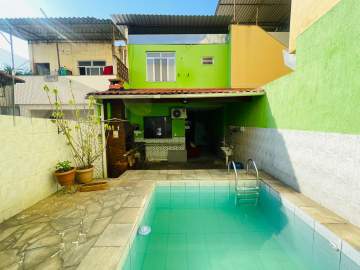 Casa linear com piscina e terraço. - VCA30217