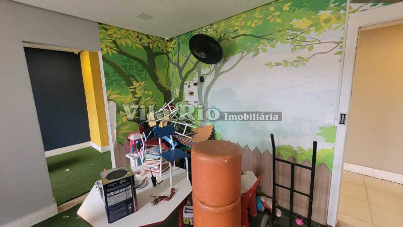 10 Brinquedoteca 1. - 19
