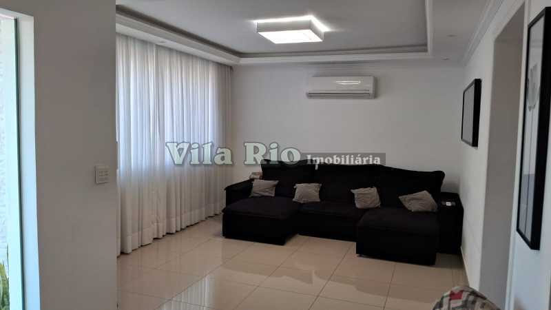 2.2 Sala 1. - 3