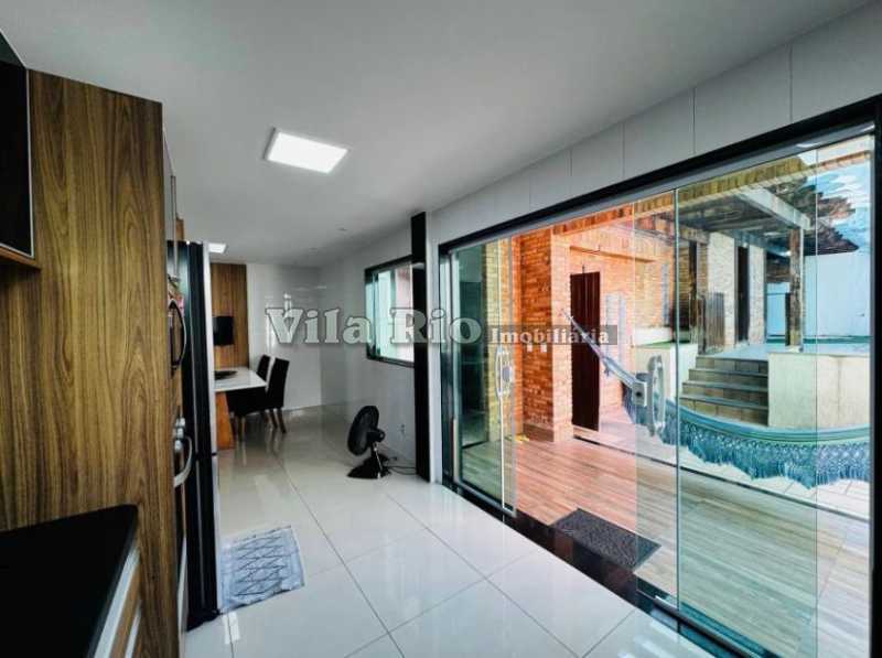 Conheça 5.5 Cozinha - Copa - Área Ext do imóvel - Próximo ao restaurante Graça da Vila. - VCA40091 - 13 5.5 Cozinha - Copa - Área Ext - 13