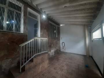 Vendo casa linear com 03 quartos mais suíte na Vila da Penha. - VCA30218