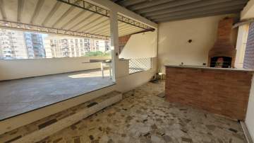 Espetacular casa tríplex no Méier. - VCV30017