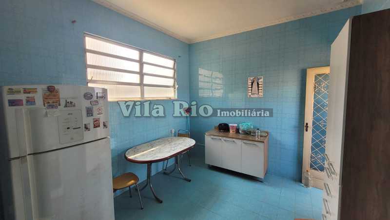 Conheça 6 Cozinha 6. do imóvel - Excelente casa triplex com terraço. - VCV30018 - 12 6 Cozinha 6. - 12