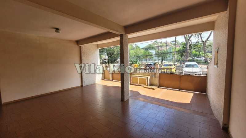 Conheça 8 Garagem 1. do imóvel - Excelente casa triplex com terraço. - VCV30018 - 15 8 Garagem 1. - 15