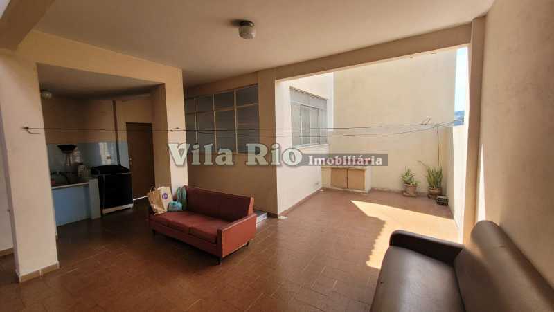 Conheça 10 Quintal 2. do imóvel - Excelente casa triplex com terraço. - VCV30018 - 19 10 Quintal 2. - 19