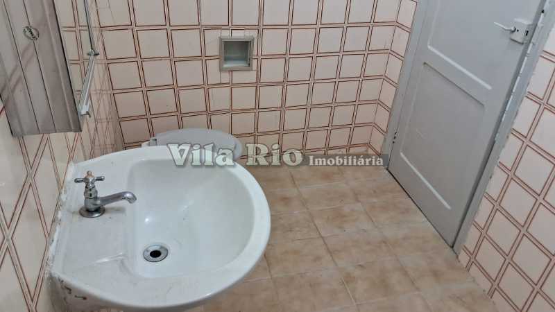 6.2 Banheiro Social. - 18