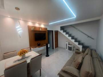 Casa duplex com estrutura para construção de um terraço. - VCN20072