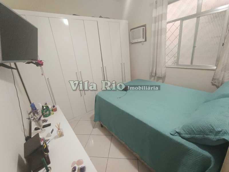 Quarto 1, frente. - 11