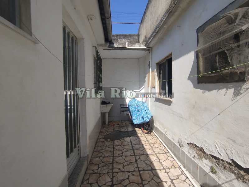 WhatsApp Image 2025-12-02 at 1 - 6