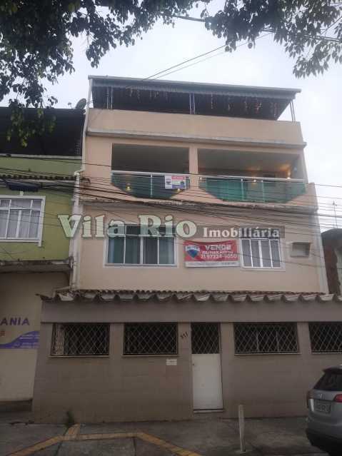 13 FACHADA - FOTO 01. - 18