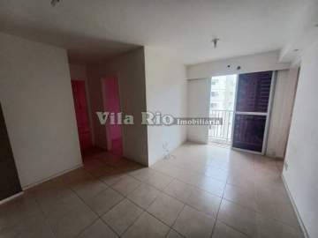 Apartamento com varanda e 02 quartos em condomínio com infra. - VAP21648