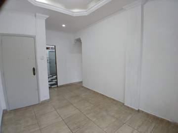 Bom apartamento 02 quartos. - VAP21661