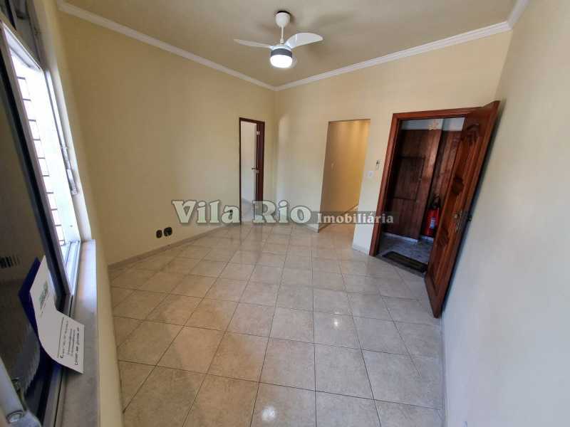 Conheça 2. do imóvel - Amplo apartamento 02 quartos mais dependência em Irajá. - VAP21666 - 4 2. - 4