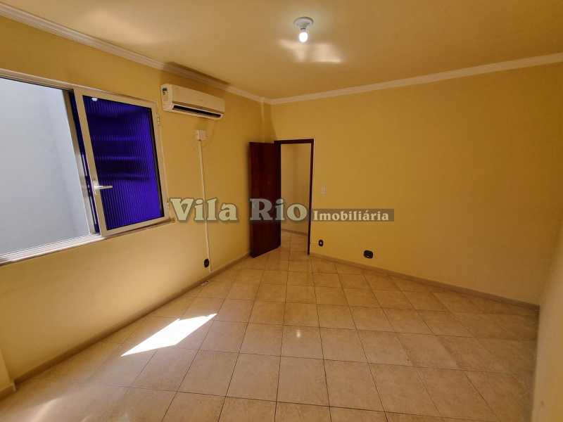 Conheça 10. do imóvel - Amplo apartamento 02 quartos mais dependência em Irajá. - VAP21666 - 10 10. - 10