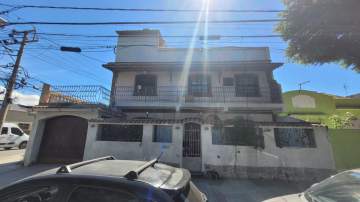 Excelente casa tríplex em Olaria. - VCA30231