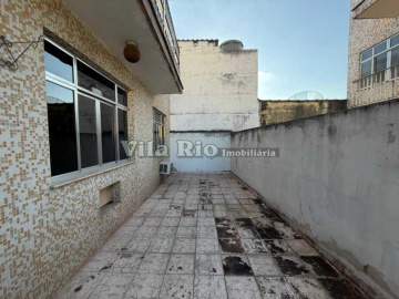 Espaçoso apartamento térreo em um local privilegiado. - VAP21691