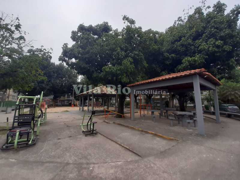 Conheça 27parquinho. do imóvel - Apartamento 02 quartos no Residencial Novo Irajá I. - VAP21693 - 26 27parquinho. - 26