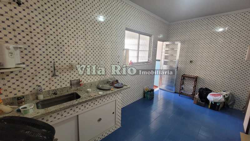 Conheça 7 Cozinha 2. do imóvel - Ótimo apartamento 02 quartos com dependência próximo ao Largo do Bicão. - VAP21708 - 21 7 Cozinha 2. - 21