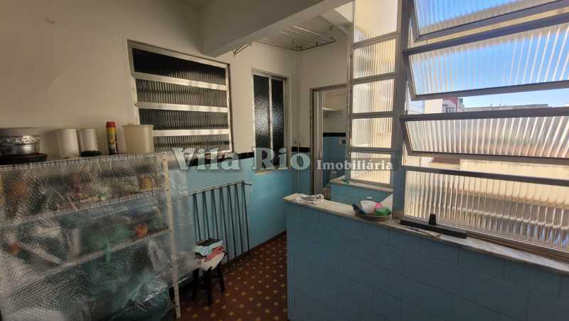 Conheça 8 Área de serviço 1. do imóvel - Ótimo apartamento 02 quartos com dependência próximo ao Largo do Bicão. - VAP21708 - 24 8 Área de serviço 1. - 24