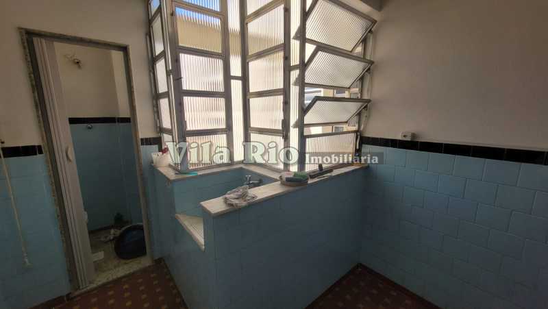 Conheça 8 Área de serviço 2. do imóvel - Ótimo apartamento 02 quartos com dependência próximo ao Largo do Bicão. - VAP21708 - 25 8 Área de serviço 2. - 25