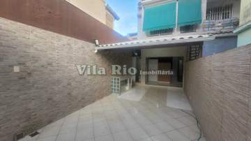 Belo apartamento tipo casa com 03 quartos e área gourmet. - VAP30531