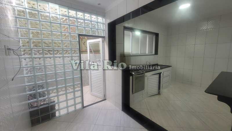 Conheça 13 Cozinha 5. do imóvel - Belo apartamento tipo casa com 03 quartos e área gourmet. - VAP30531 - 26 13 Cozinha 5. - 26