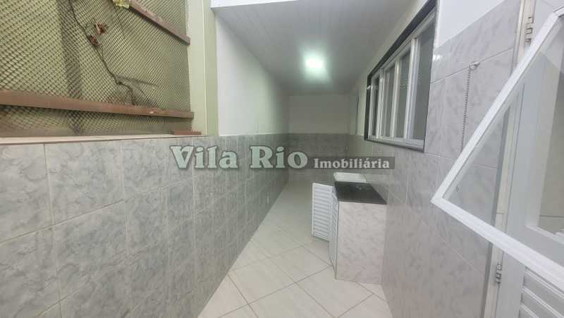 Conheça 14 Área de serviço 1. do imóvel - Belo apartamento tipo casa com 03 quartos e área gourmet. - VAP30531 - 27 14 Área de serviço 1. - 27