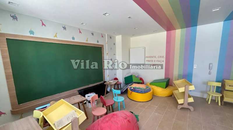 12 Brinquedoteca 1. - 20