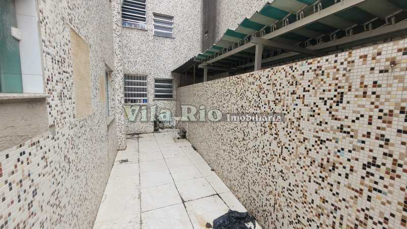 Conheça 7 Área externa 2. do imóvel - Excelente apartamento 04 quartos e 03 banheiros na Vila da Penha. - VAP40028 - 11 7 Área externa 2. - 11