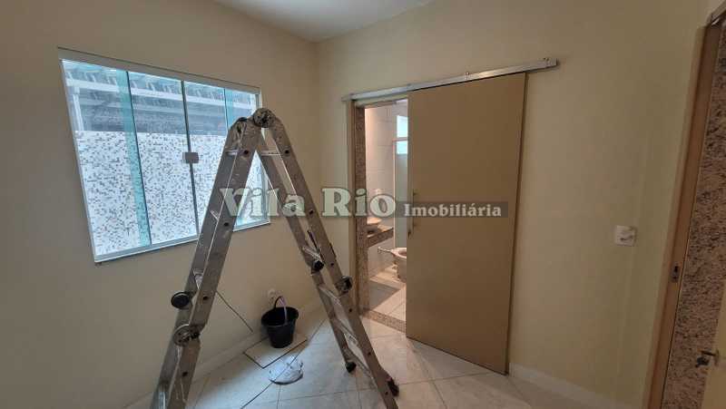 Conheça 11 Quarto 1. do imóvel - Excelente apartamento 04 quartos e 03 banheiros na Vila da Penha. - VAP40028 - 19 11 Quarto 1. - 19
