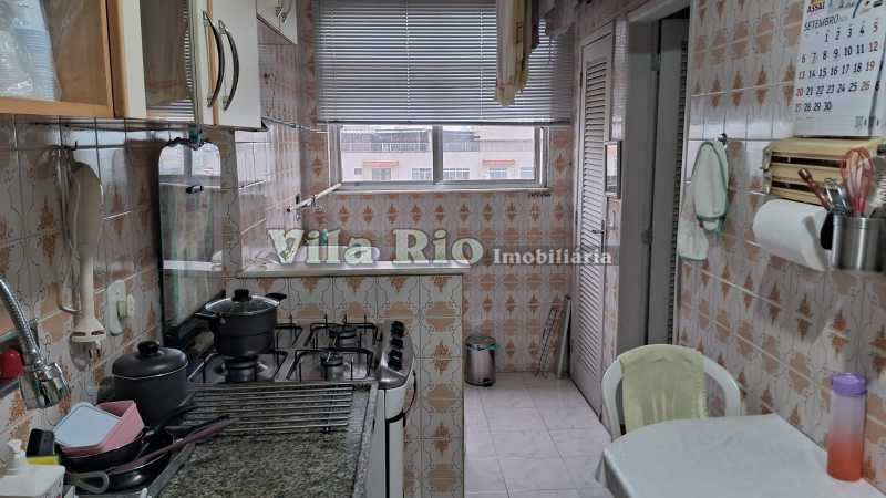 Conheça 8.1 Cozinha - Área. do imóvel - Bom apartamento a 10 minutos a pé do Shopping Carioca. - VAP21749 - 19 8.1 Cozinha - Área. - 19
