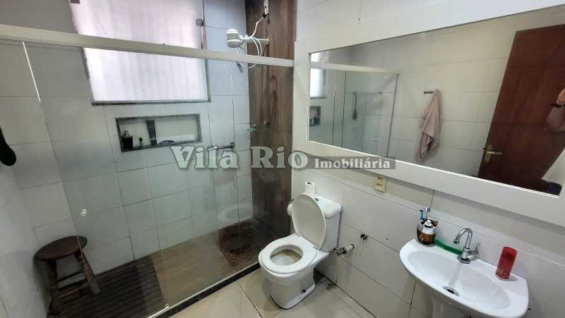 Conheça 9 Banheiro 1. do imóvel - Espetacular casa duplex com piscina na Vila da Penha. - VCA40095 - 12 9 Banheiro 1. - 12