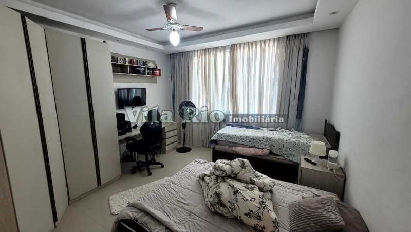 Conheça 16 Quarto 1. do imóvel - Espetacular casa duplex com piscina na Vila da Penha. - VCA40095 - 22 16 Quarto 1. - 22