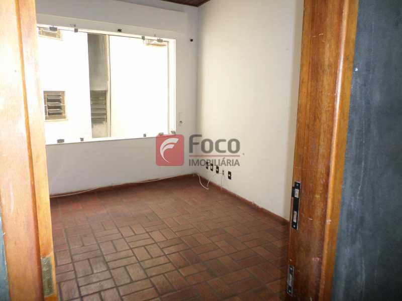 Conheça SALA 2º PAV. do imóvel - Prédio 495m² à venda Rua Alice, Laranjeiras, Rio de Janeiro - R$ 1.150.000 - FLPR00008 - 2 SALA 2º PAV. - 2