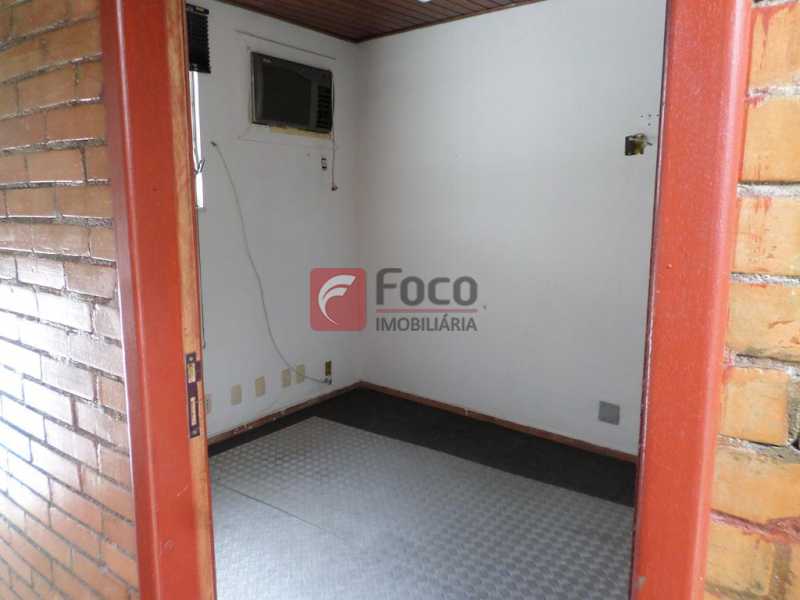 Conheça SALA 2º PAV. do imóvel - Prédio 495m² à venda Rua Alice, Laranjeiras, Rio de Janeiro - R$ 1.150.000 - FLPR00008 - 24 SALA 2º PAV. - 24