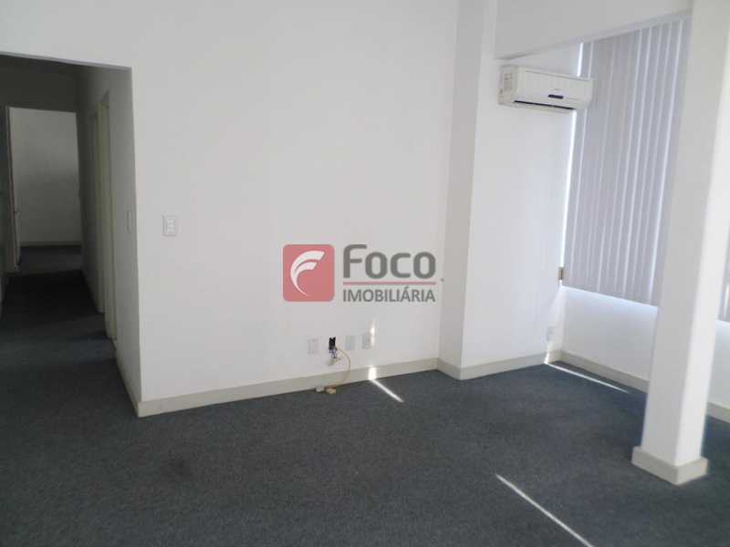 Conheça SALA / CIRCULAÇÃO do imóvel - Apartamento à venda Avenida Calógeras, Centro, Rio de Janeiro - R$ 550.000 - FLAP22169 - 6 SALA / CIRCULAÇÃO - 6
