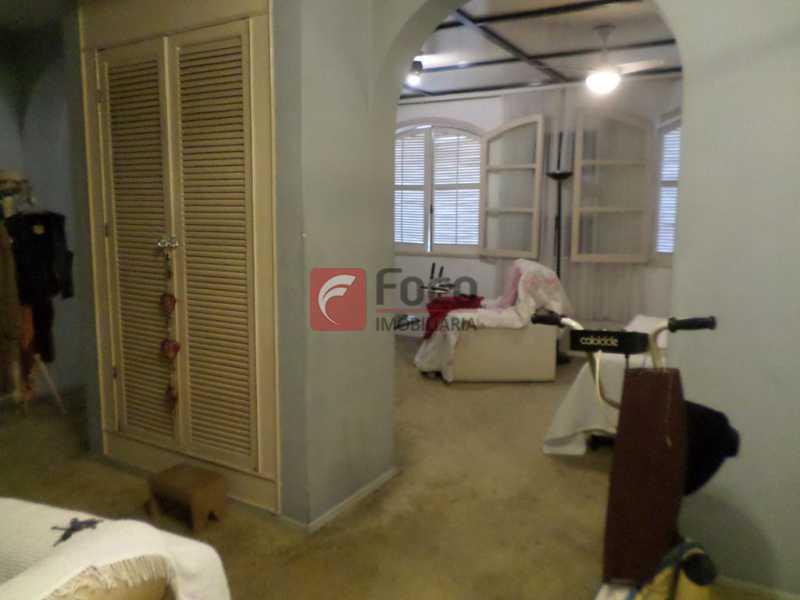 QUARTO SUÍTE - 21