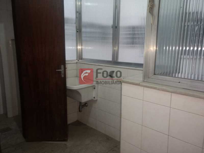 Conheça ÁREA SERVIÇO do imóvel - Apartamento à venda Rua das Laranjeiras, Laranjeiras, Rio de Janeiro - R$ 700.000 - FLAP22286 - 17 ÁREA SERVIÇO - 17