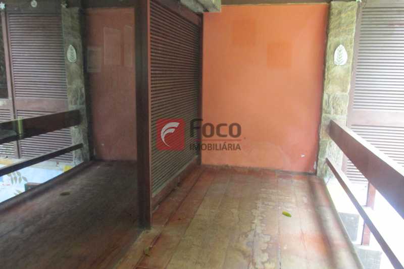 Conheça VARANDA do imóvel - Casa à venda Rua Engenheiro Alfredo Duarte, Jardim Botânico, Rio de Janeiro - R$ 3.500.000 - JBCA40041 - 9 VARANDA - 9