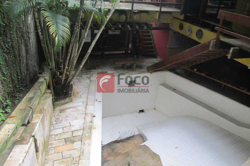 Conheça PISCINA E RAMPA do imóvel - Casa à venda Rua Engenheiro Alfredo Duarte, Jardim Botânico, Rio de Janeiro - R$ 3.500.000 - JBCA40041 - 24 PISCINA E RAMPA - 24