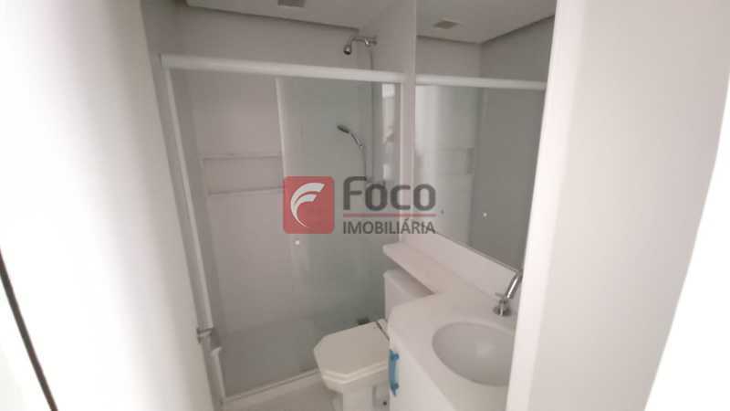 Conheça 10 do imóvel - OPORUNIDADE 2 SUITES 1 VAGA TODO REFORMADO !! - JBAP21698 - 19 10 - 19