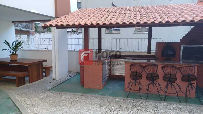 Conheça 19 do imóvel - OPORUNIDADE 2 SUITES 1 VAGA TODO REFORMADO !! - JBAP21698 - 28 19 - 28