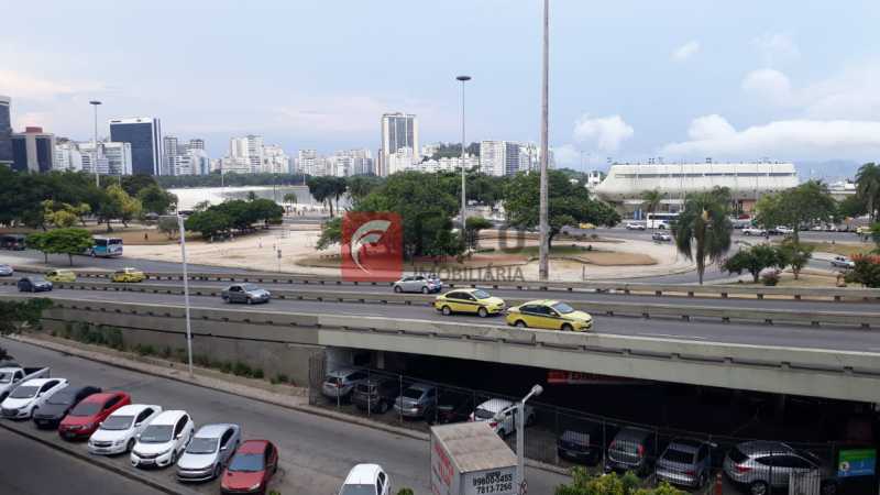 Conheça VISTA DA SALA do imóvel - Apartamento à venda Praia de Botafogo, Botafogo, Rio de Janeiro - R$ 700.000 - FLAP11290 - 4 VISTA DA SALA - 4