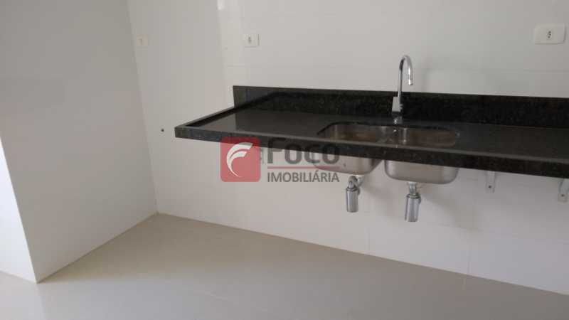 Conheça COZINHA do imóvel - Cobertura à venda Rua Redentor, Ipanema, Rio de Janeiro - R$ 5.180.000 - JBCO30152 - 16 COZINHA - 16