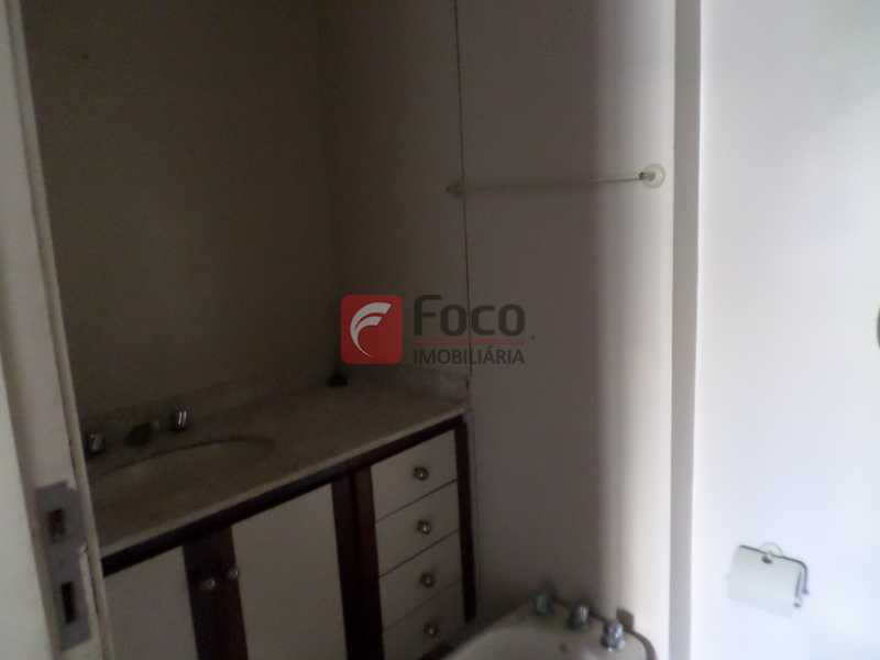 Conheça BANHEIRO SUÍTE do imóvel - Apartamento à venda Rua Professor Alfredo Gomes, Botafogo, Rio de Janeiro - R$ 1.200.000 - FLAP22482 - 13 BANHEIRO SUÍTE - 13