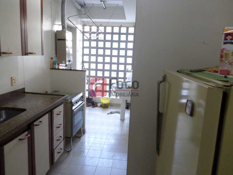 Conheça COZINHA / ÁREA SERVIÇO do imóvel - Apartamento à venda Rua Professor Alfredo Gomes, Botafogo, Rio de Janeiro - R$ 1.200.000 - FLAP22482 - 18 COZINHA / ÁREA SERVIÇO - 18