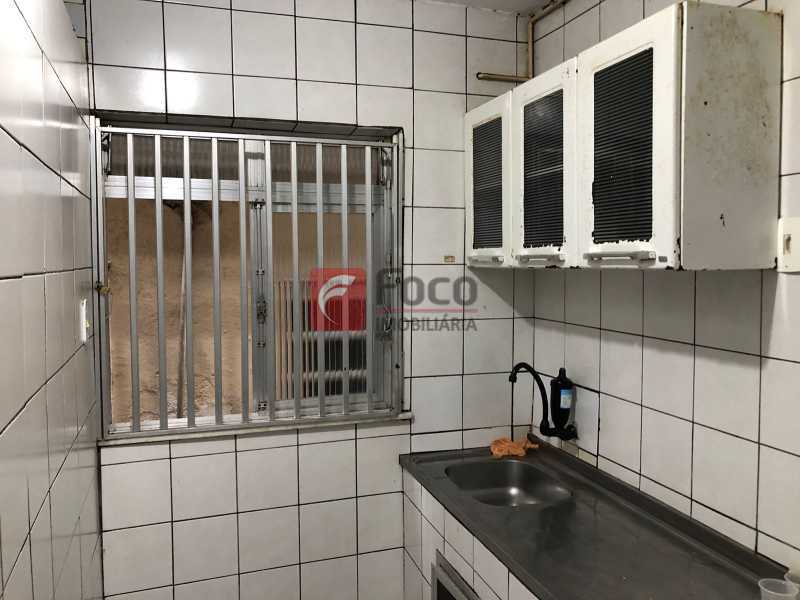 Conheça COZINHA: do imóvel - Apartamento à venda Rua Modesto Brocos, Jardim Botânico, Rio de Janeiro - R$ 360.000 - JBAP20954 - 14 COZINHA: - 14