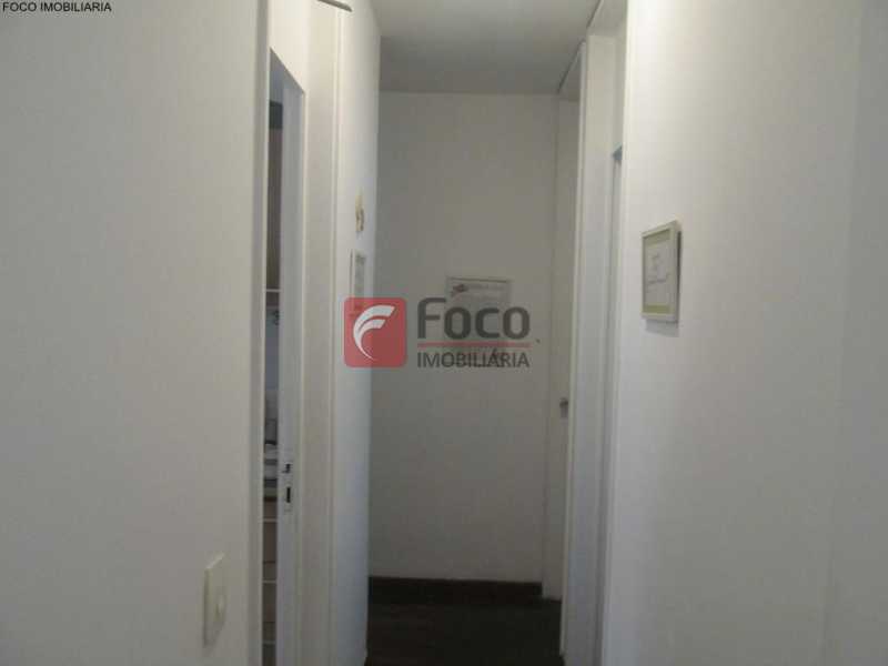 Conheça CIRCULAÇÃO ACESSO AOS QUARTOS. do imóvel - Apartamento à venda Avenida Alexandre Ferreira, Lagoa, Rio de Janeiro - R$ 1.480.000 - JBAP31289 - 5 CIRCULAÇÃO ACESSO AOS QUARTOS. - 5